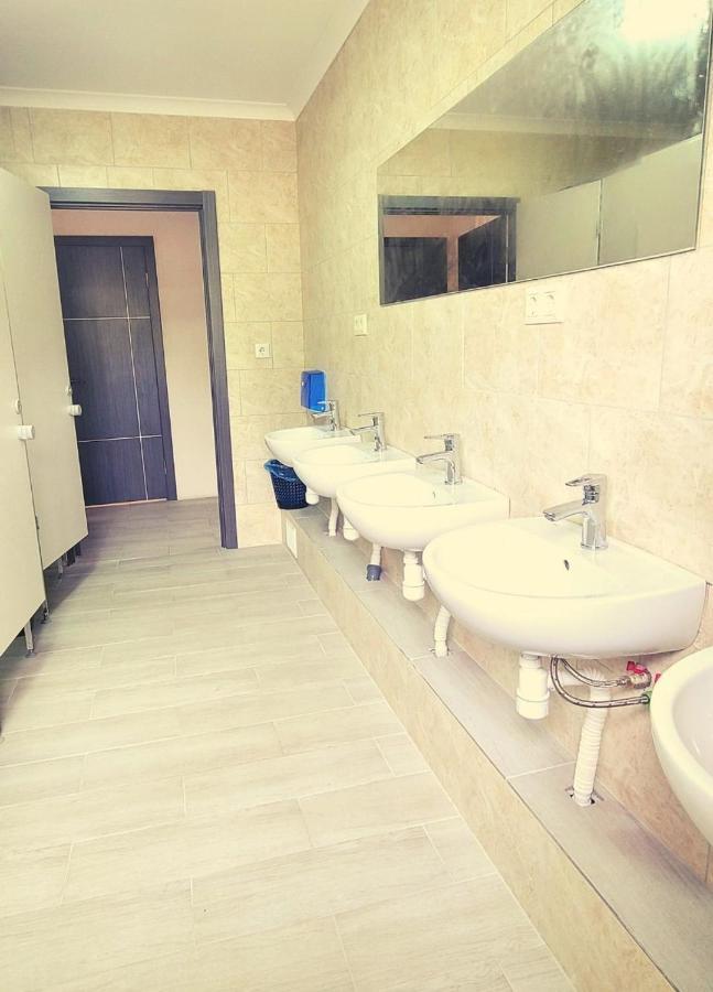 Uman Welcome Hostel Buitenkant foto