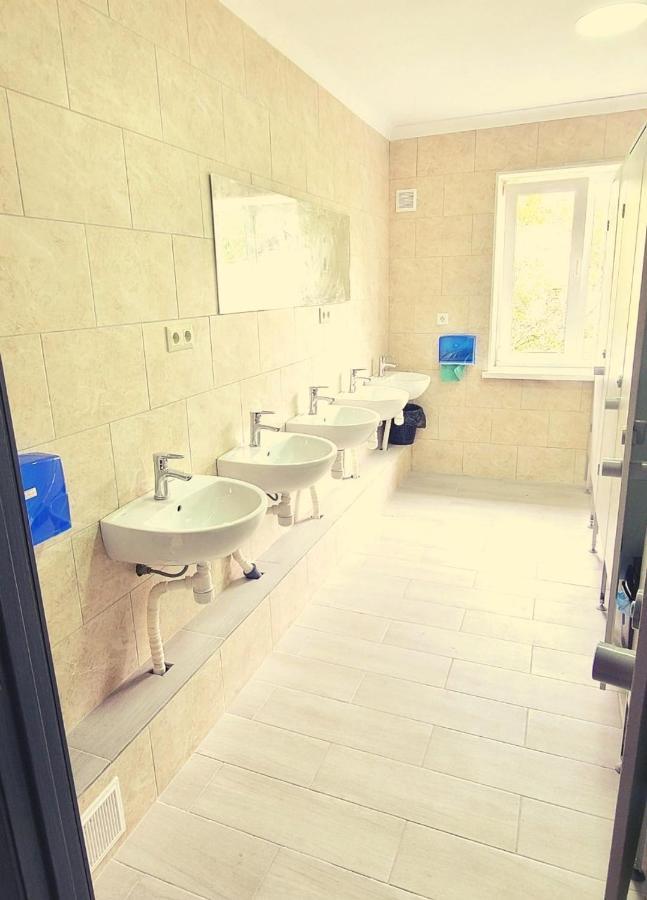 Uman Welcome Hostel Buitenkant foto