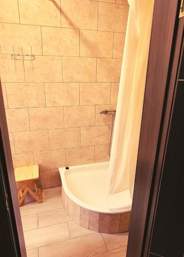 Uman Welcome Hostel Buitenkant foto